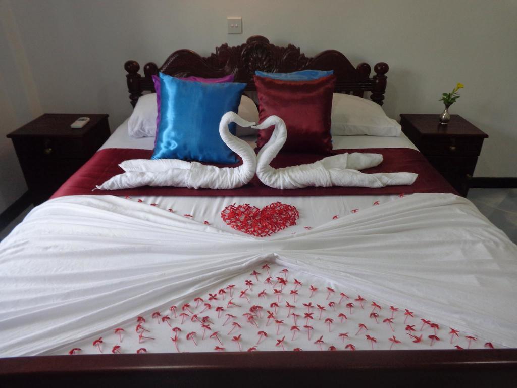 Hotel Italia Ambalangoda  Dış mekan fotoğraf